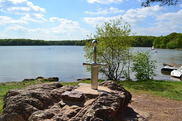 L'épée d'excalibur de la légende de Brocéliande