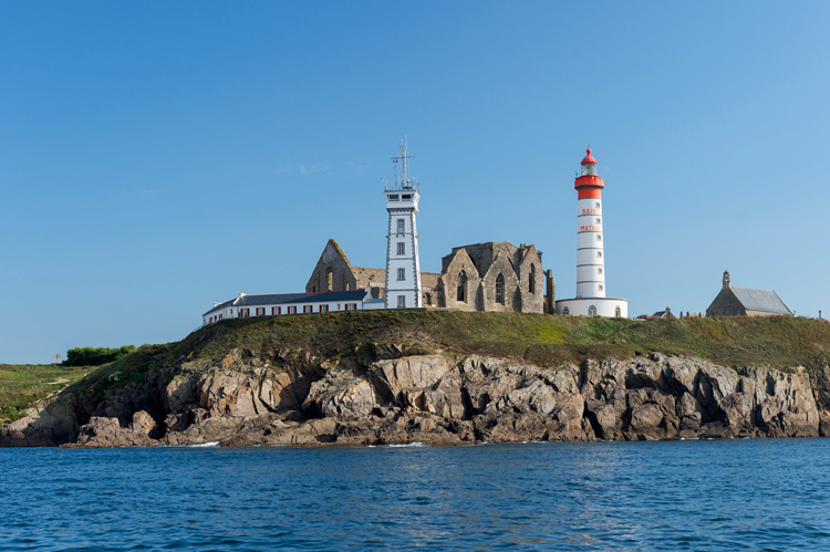 Le phare de la pointe Saint-Mathieu