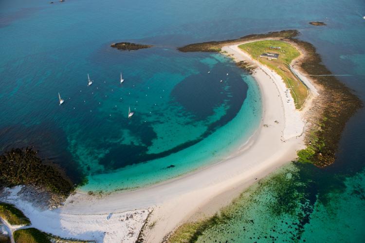 Faire du kitesurf aux Glénan