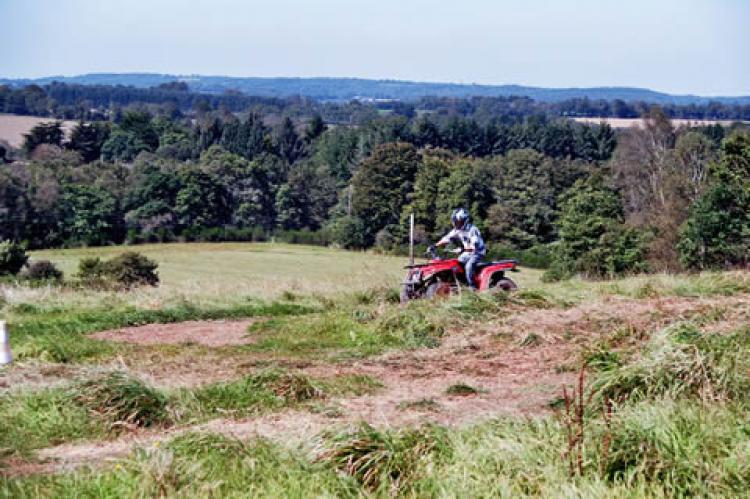 Quad de Tri Mil Quad de Tri Mil
