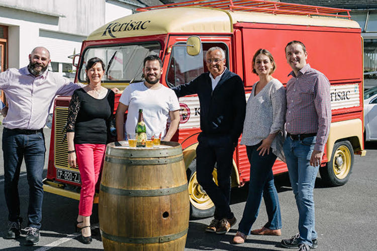 quatre générations de cidriers bretons chez Kerisac quatre générations de cidriers bretons chez Kerisac