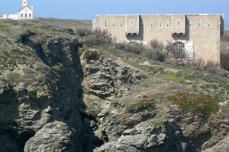 Belle-Ile-en-Mer. Refuge de Sarah Bernhardt Belle-Ile-en-Mer. Refuge de Sarah Bernhardt