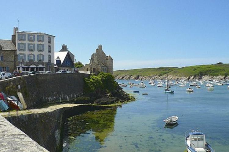 Que faire au Conquet ? La Ria au Conquet, vue du quai du Drellach.