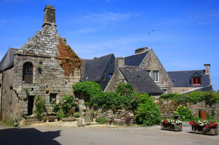 Locronan Locronan