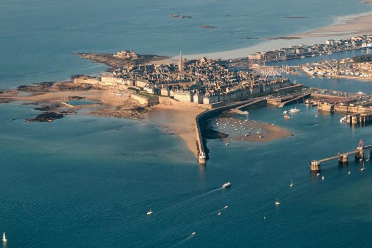 Vue d'ensemble sur Saint-Malo Vue d'ensemble sur Saint-Malo