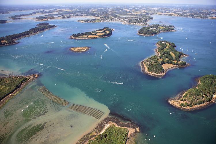 Vue aérienne du golfe du Morbihan Vue aérienne du golfe du Morbihan