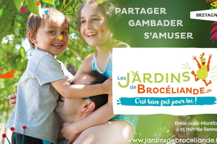 Horaires et tarifs des jardins de brocéliande 2022 deux petites filles qui jouent ensemble au jardin de brocéliande