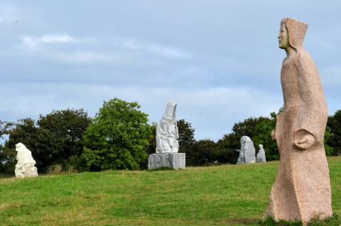 Offrez-vous une visite interactive de la Vallée des Saints