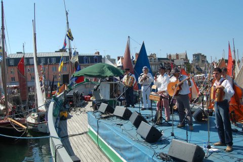«Jean-François de Nantes» est un chant marin traditionnel breton