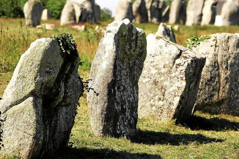 Menhirs en Bretagne dressés
