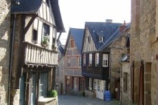 Où vivre en Bretagne ? Façades colorées et à colombage